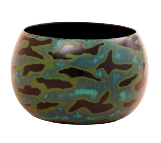 Atoll lacquer bowl 15cm handcrafted in Cambodia by master artisan Eric Stocker